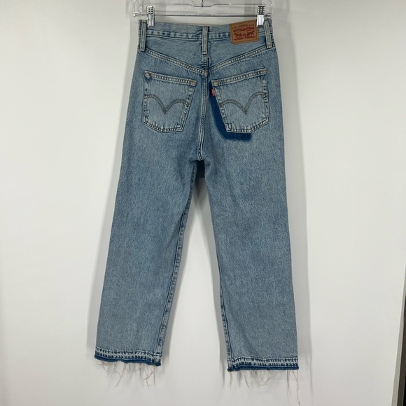 Levi’s Ribcage Straight Ankle Jeans Button Fly Distressed Raw Hem - Picture 6 of 9